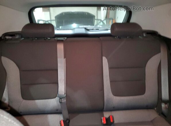 KL79MPSL5RB152253 2024 CHEVROLET TRAILBLAZER Серебряный Вид задних сидений