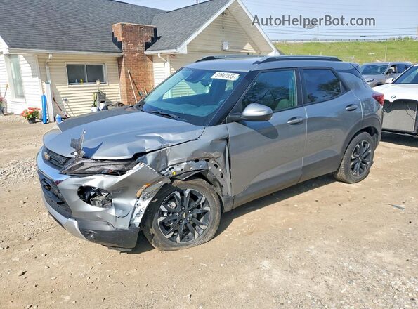 KL79MPSL8PB042889 2023 CHEVROLET TRAILBLAZER Серебряный Передняя левая четверть