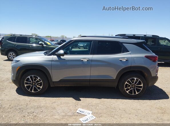 KL79MPSL9TB118159 2026 CHEVROLET TRAILBLAZER Серый Панорамный вид салона 360°