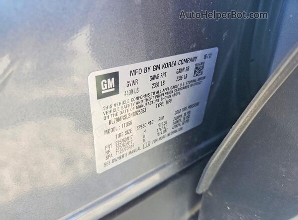 KL79MRSL2NB025353 2022 CHEVROLET TRAILBLAZER Gray Vista del compartimento del motor