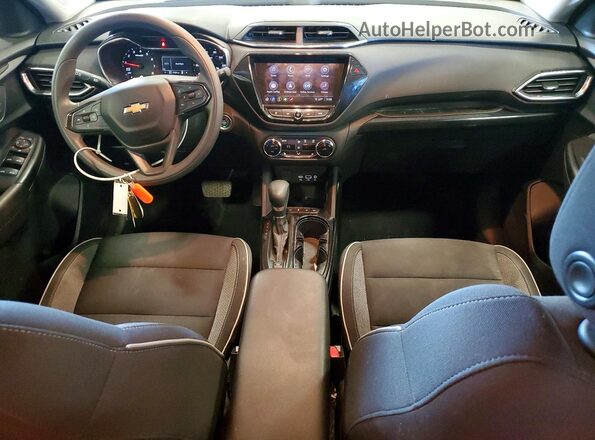 KL79MRSL9MB015272 2021 CHEVROLET TRAILBLAZER Синий Вид панели приборов