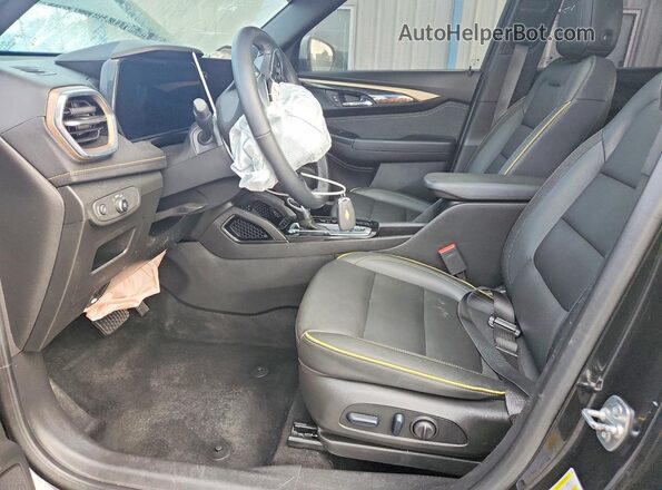 KL79MSSL1SB029963 2025 CHEVROLET TRAILBLAZER Черный Вид салона спереди