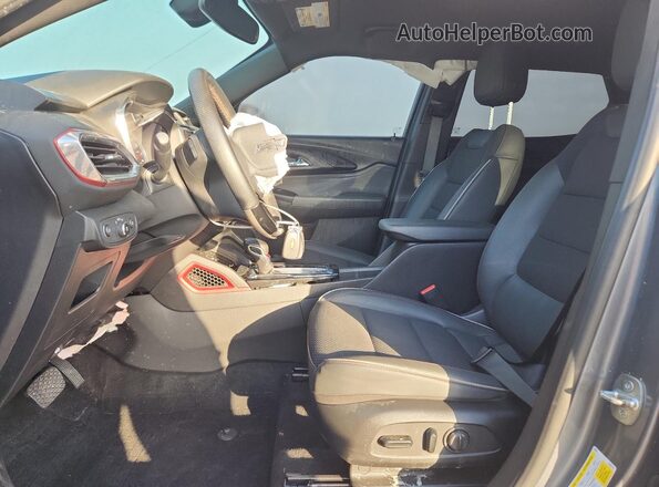 KL79MTSL6MB099788 2021 CHEVROLET TRAILBLAZER Gray Вид салону спереду