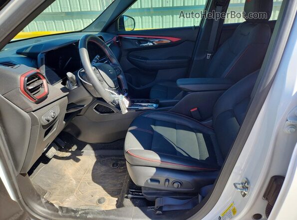 KL79MTSL6SB084768 2025 CHEVROLET TRAILBLAZER White Front interior view