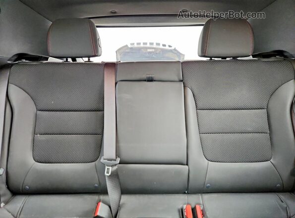 KL79MUSL5MB075018 2021 CHEVROLET TRAILBLAZER Красный Вид задних сидений