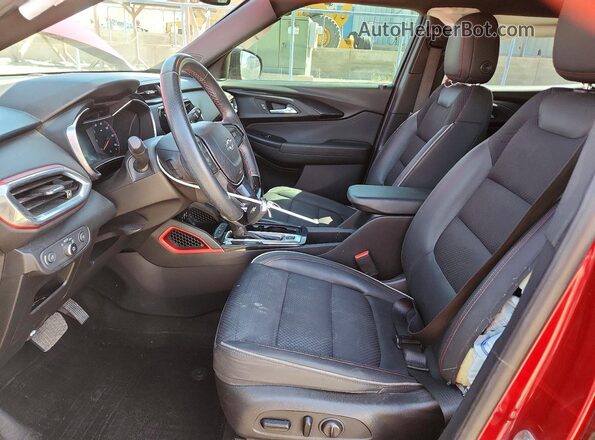 KL79MUSL5MB144161 2021 CHEVROLET TRAILBLAZER Red წინა სალონის ხედი