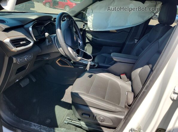 KL79MVSL5PB189983 2023 CHEVROLET TRAILBLAZER Белый Вид салона спереди