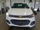 2018 Chevrolet Trax Ls Белый vin: KL7CJKSB0JB586142