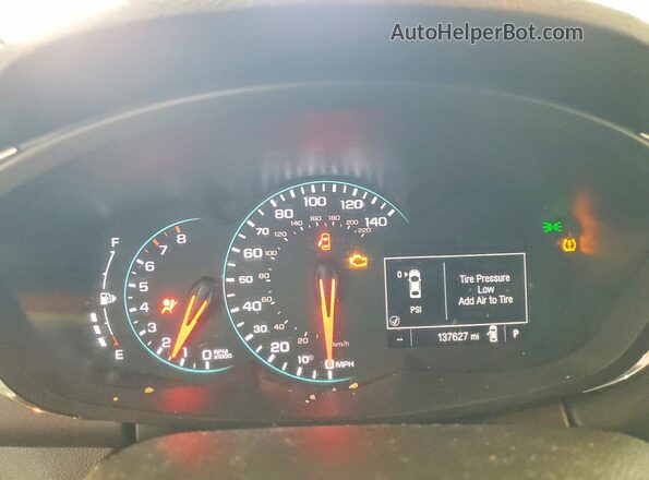 KL7CJKSB0JB586142 2018 CHEVROLET TRAX Белый Вид щитка приборов