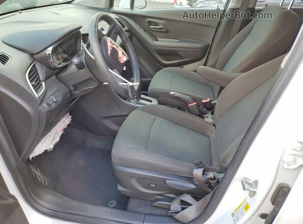 KL7CJKSB0LB314273 2020 CHEVROLET TRAX Белый Вид салона спереди
