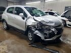 2017 Chevrolet Trax Ls Серебряный vin: KL7CJKSB1HB186925