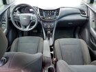 2018 Chevrolet Trax Ls Белый vin: KL7CJKSB6JB720667