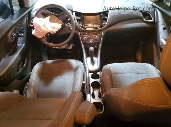 KL7CJKSB7LB088264 2020 CHEVROLET TRAX Черный Вид панели приборов