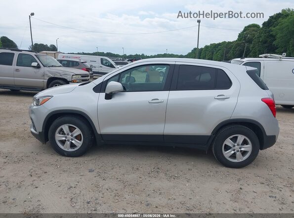 KL7CJKSBXLB037065 2020 CHEVROLET TRAX Silver Vista interior de 360 grados