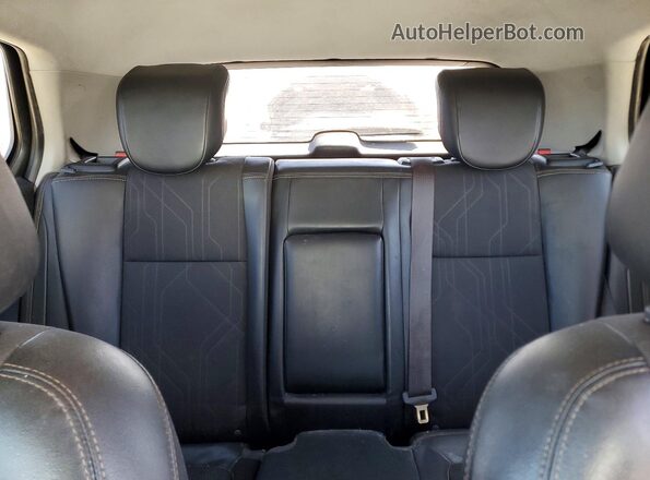KL7CJLSB2HB182128 2017 CHEVROLET TRAX Серебряный Вид задних сидений