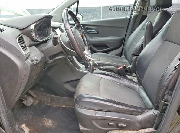 KL7CJLSB3KB719211 2019 CHEVROLET TRAX Черный Вид салона спереди