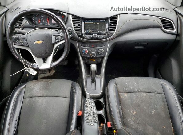 KL7CJLSB3KB719211 2019 CHEVROLET TRAX Черный Вид панели приборов