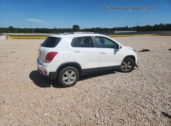 KL7CJLSB3LB316105 2020 CHEVROLET TRAX Белый Задняя правая четверть