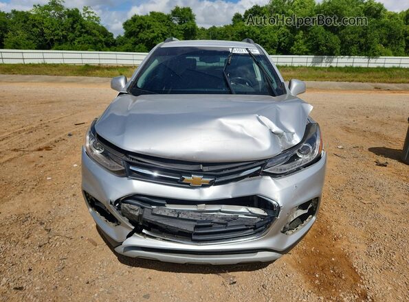KL7CJLSB4LB038444 2020 CHEVROLET TRAX Silver Вид спереду