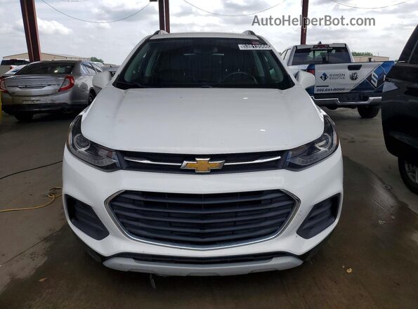 KL7CJLSB6MB324541 2021 CHEVROLET TRAX Белый Вид спереди