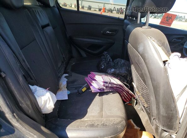 KL7CJLSM7NB539509 2022 CHEVROLET TRAX Серый Вид задней части салона