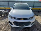 2018 Chevrolet Trax Ls Белый vin: KL7CJNSB1JB699373
