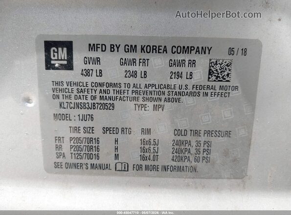 KL7CJNSB3JB720529 2018 CHEVROLET TRAX Silver Widok komory silnika