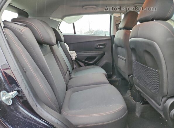 KL7CJNSB6MB343490 2021 CHEVROLET TRAX Black Vista interior trasera