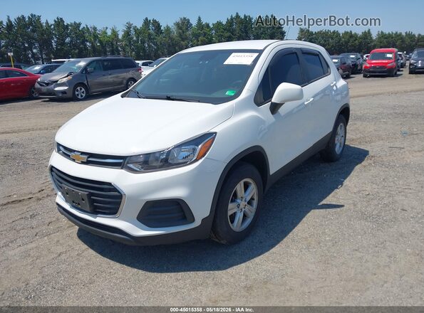 KL7CJNSM7NB529428 2022 CHEVROLET TRAX Белый Передняя левая четверть