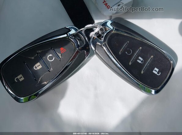 KL7CJPSB2KB904695 2019 CHEVROLET TRAX Белый Вид панели приборов