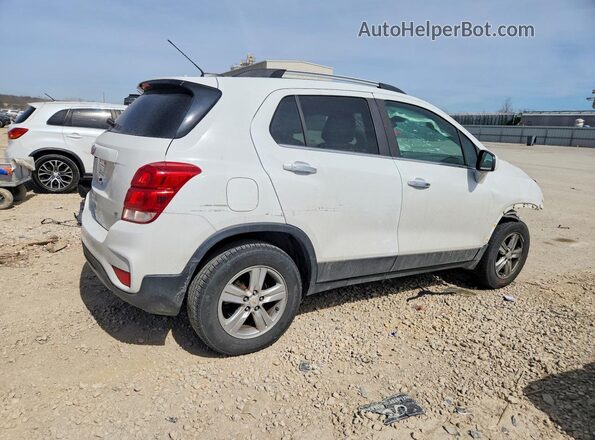 KL7CJPSB4JB730059 2018 CHEVROLET TRAX Белый Задняя правая четверть