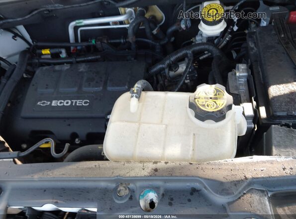 KL7CJPSB5JB613221 2018 CHEVROLET TRAX Белый Вид сзади