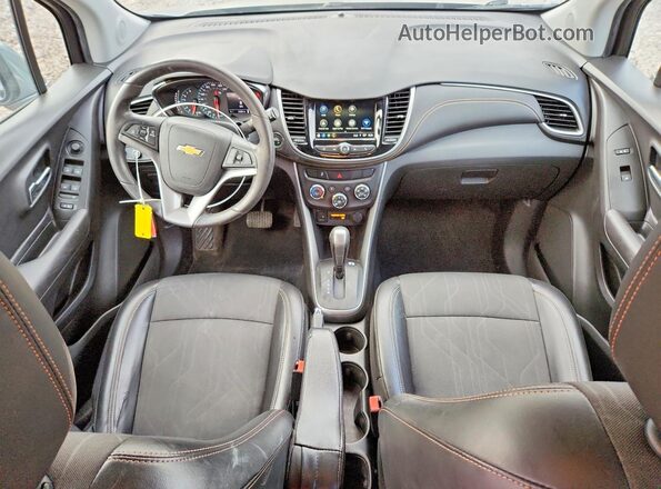 KL7CJPSB6KB787977 2019 CHEVROLET TRAX Серый Вид панели приборов