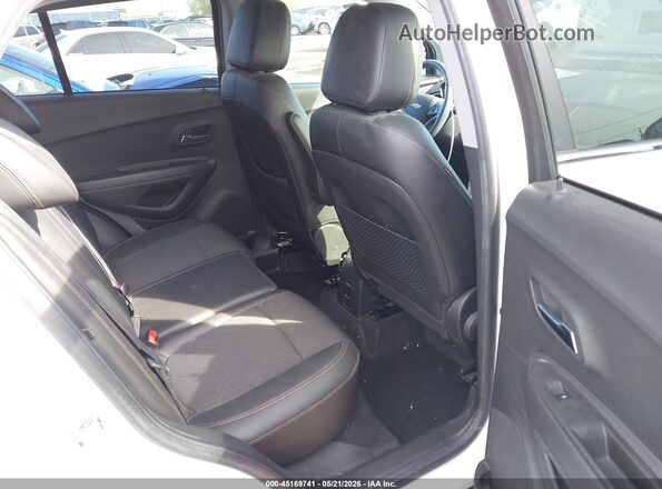 KL7CJPSB7HB183282 2017 CHEVROLET TRAX White Вид наклейки з VIN-кодом