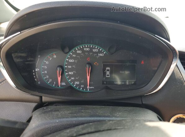 KL7CJPSB7JB581646 2018 CHEVROLET TRAX Серебряный Вид щитка приборов
