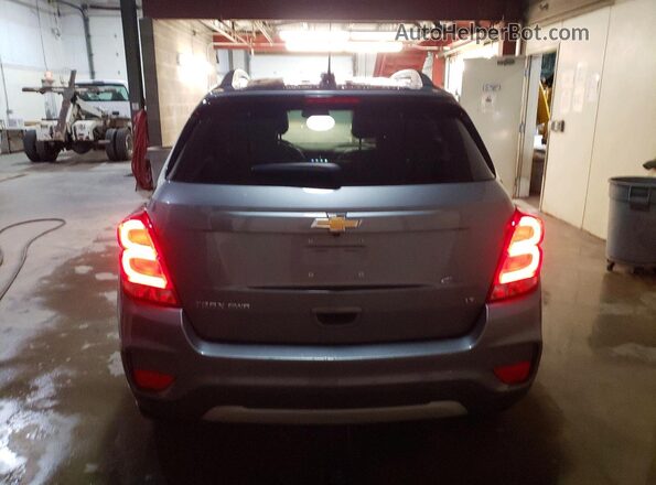 KL7CJPSBXKB920045 2019 CHEVROLET TRAX Gray Հետևի տեսք