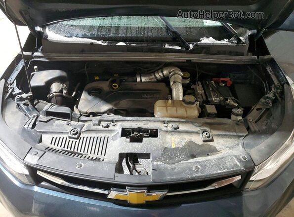 KL7CJPSM0NB521487 2022 CHEVROLET TRAX Blue Vista del compartimento del motor