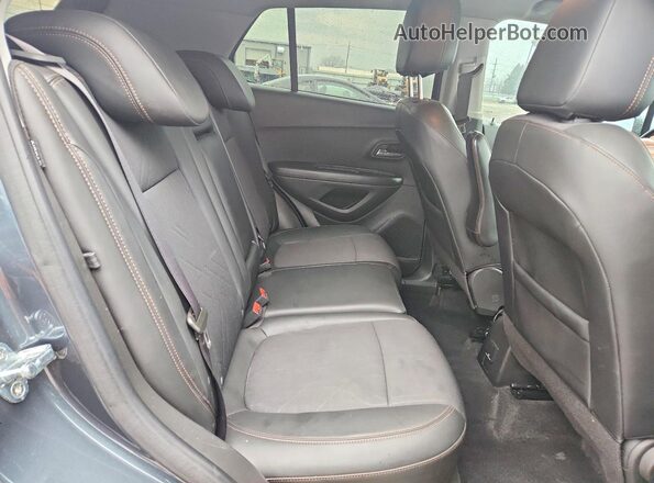 KL7CJPSM0NB523028 2022 CHEVROLET TRAX Серый Вид задних сидений