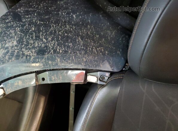 KL7CJPSM5MB374811 2021 CHEVROLET TRAX Gray Widok tylnych siedzeń