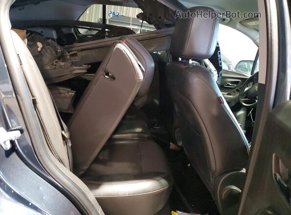 KL7CJPSM5MB374811 2021 CHEVROLET TRAX Gray Widok wnętrza z tyłu