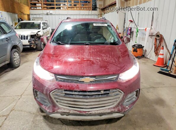 KL7CJPSM8NB568993 2022 CHEVROLET TRAX Бордовый Вид спереди