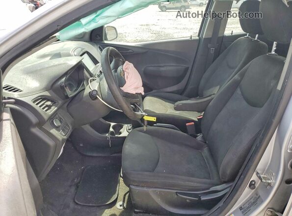 KL8CA6SA7JC461921 2018 CHEVROLET SPARK Silver Widok wnętrza z przodu