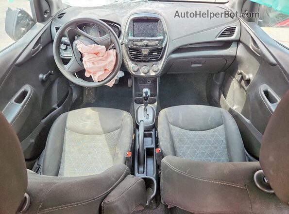 KL8CB6SA1LC406557 2020 CHEVROLET SPARK Красный Вид панели приборов