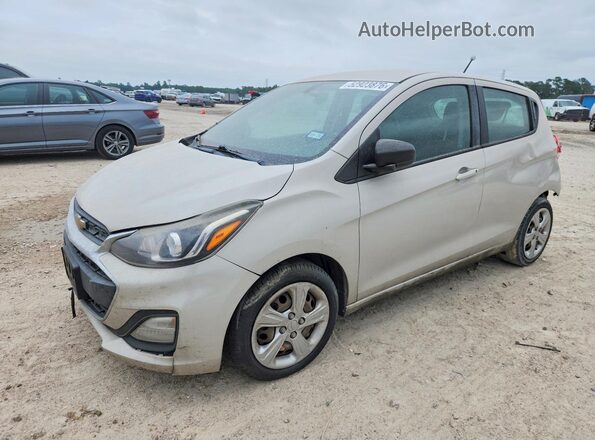 KL8CB6SA3KC751796 2019 CHEVROLET SPARK Желто-коричневый Передняя левая четверть