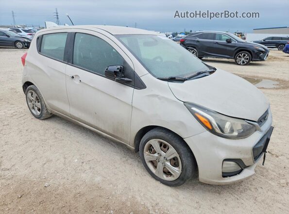 KL8CB6SA3KC751796 2019 CHEVROLET SPARK Желто-коричневый Передняя правая четверть