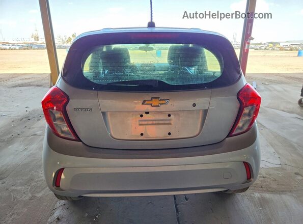 KL8CB6SA3LC481437 2020 CHEVROLET SPARK Silver უკანა ხედი