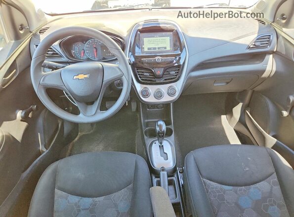KL8CB6SA5HC722292 2017 CHEVROLET SPARK Yellow Vista del salpicadero