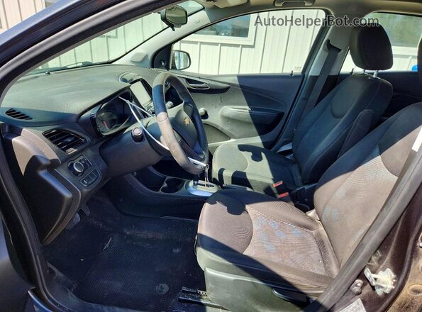 KL8CB6SA5HC744194 2017 CHEVROLET SPARK Угольный Вид салона спереди