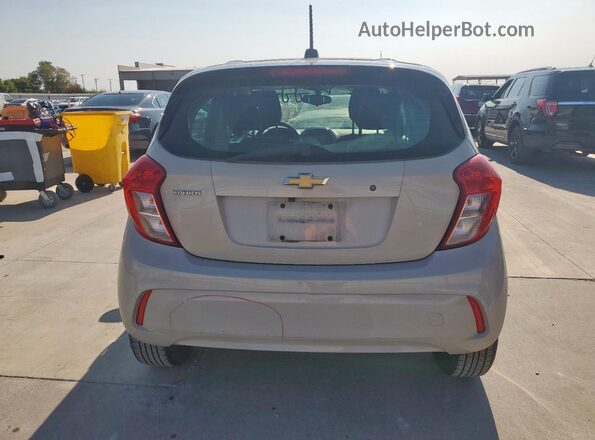 KL8CB6SA5JC424086 2018 CHEVROLET SPARK Silver Vista trasera
