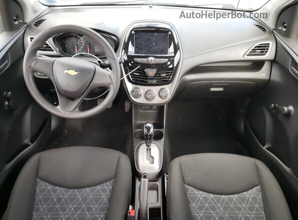 KL8CB6SA5KC802523 2019 CHEVROLET SPARK Фиолетовый Вид панели приборов